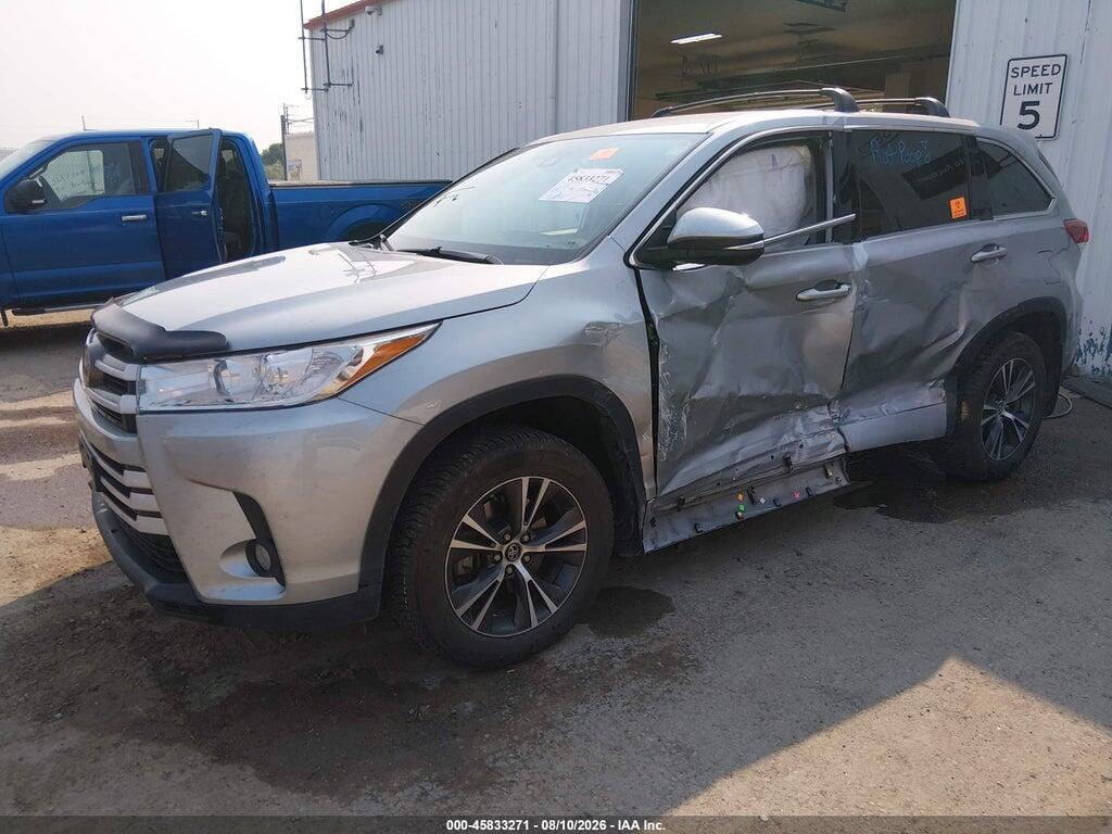 5TDBZRFH1JS800773 2018 TOYOTA HIGHLANDER photo no. 2