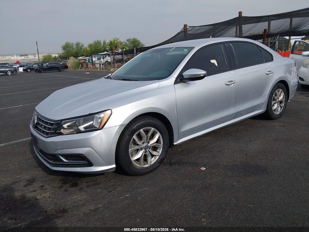 1VWAA7A36JC019216 2018 VOLKSWAGEN PASSAT photo no. 2