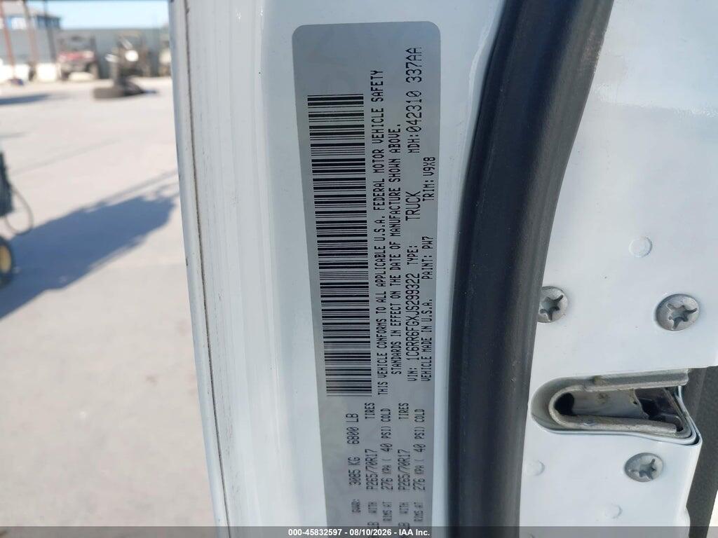 1C6RR6FGXJS299322 2018 RAM 1500 photo no. 9