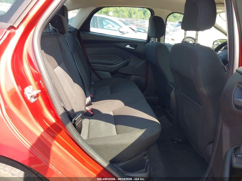 1FADP3FE0JL242651 2018 FORD FOCUS photo no. 8