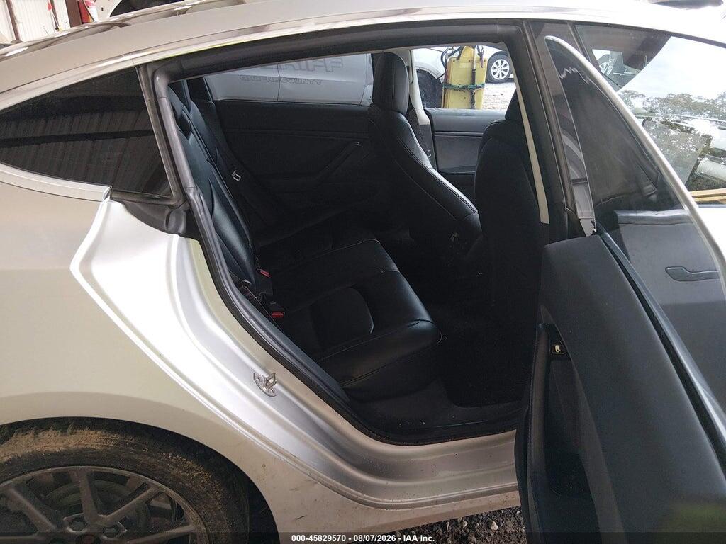 5YJ3E1EB2JF065157 2018 TESLA MODEL 3 photo no. 8
