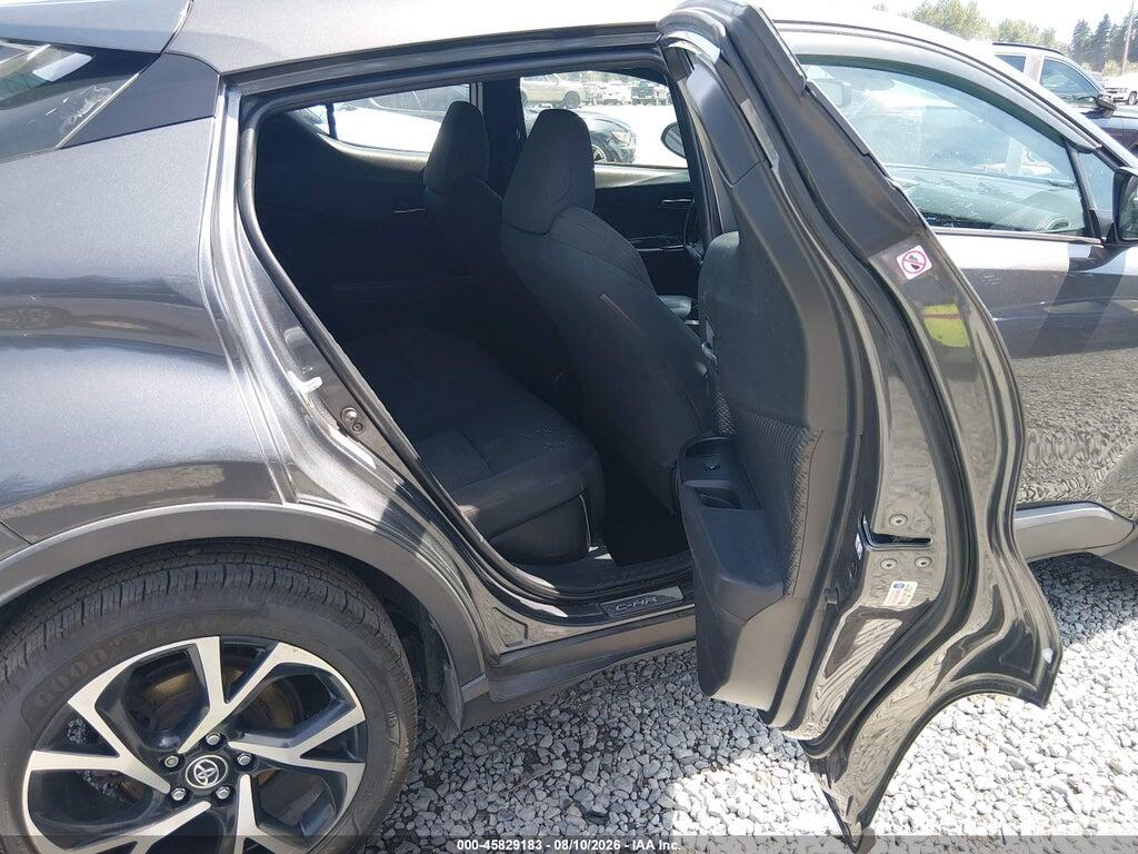 NMTKHMBX7JR007219 2018 TOYOTA C-HR photo no. 8