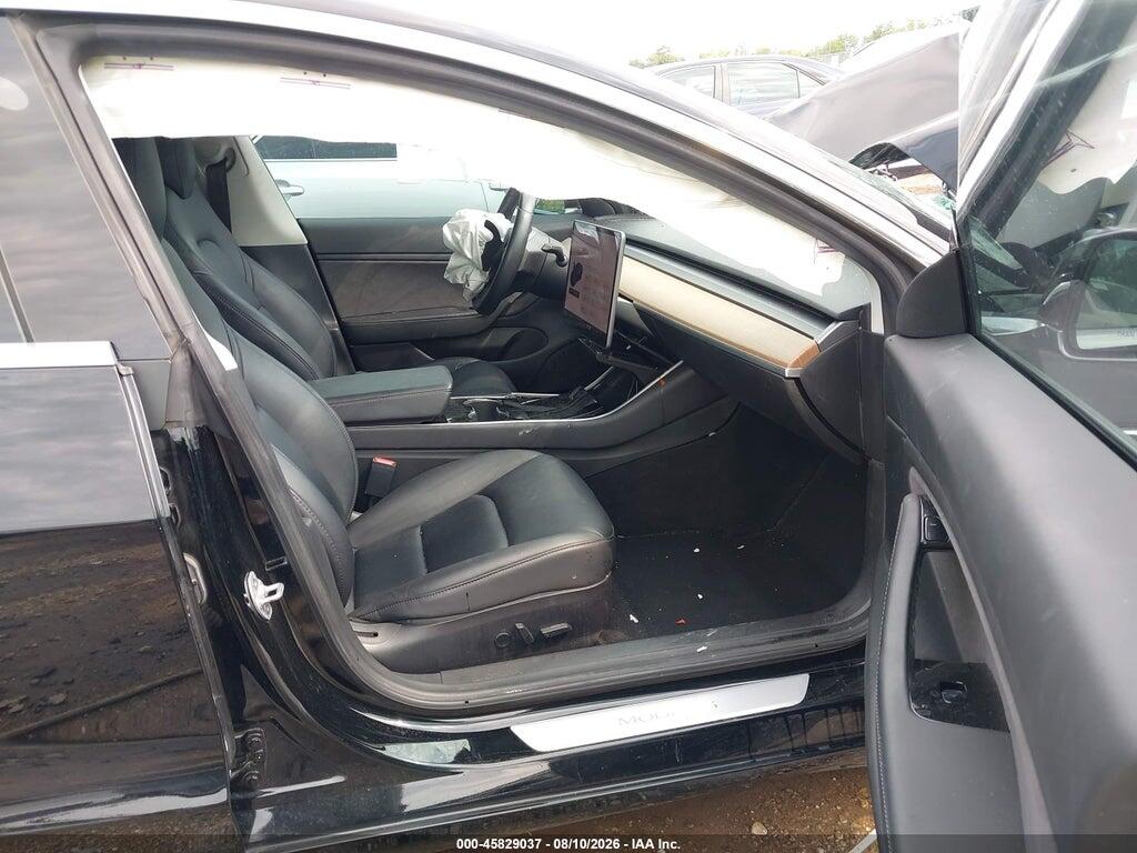 5YJ3E1EB9JF178605 2018 TESLA MODEL 3 photo no. 5