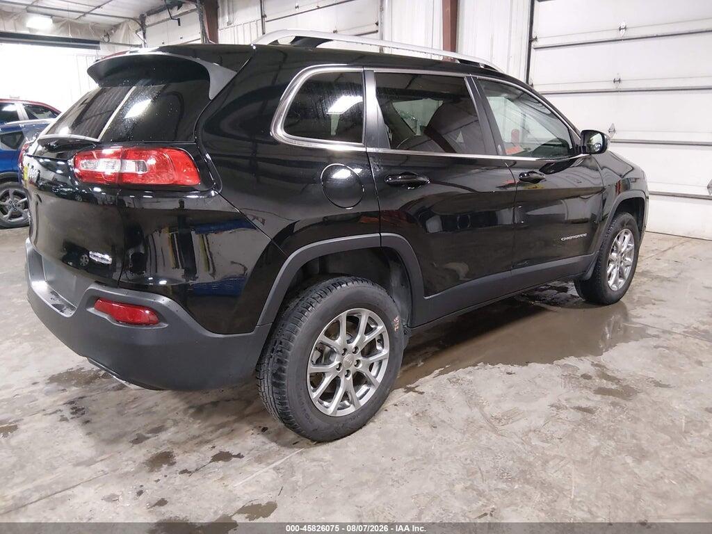 1C4PJMLX7JD607695 2018 JEEP CHEROKEE photo no. 4