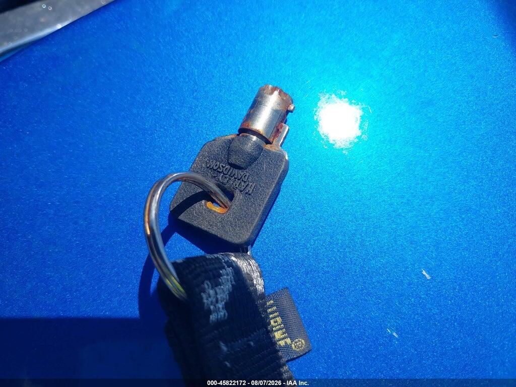 1HD1KBC17JB667330 2018 HARLEY-DAVIDSON FLHX photo no. 11