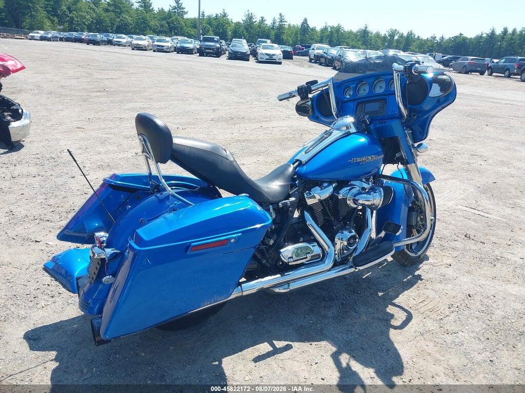 1HD1KBC17JB667330 2018 HARLEY-DAVIDSON FLHX photo no. 4