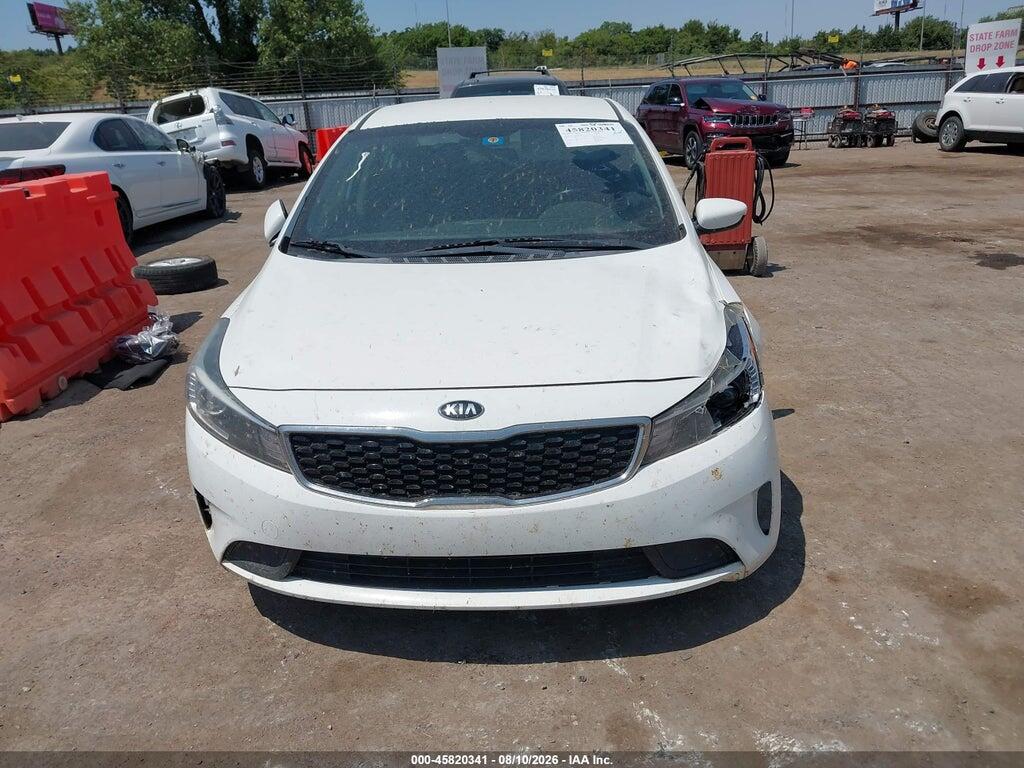 3KPFL4A70JE178908 2018 KIA FORTE photo no. 12