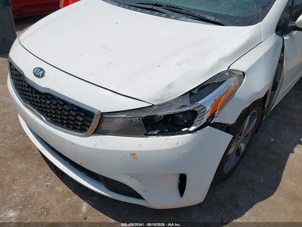 3KPFL4A70JE178908 2018 KIA FORTE photo no. 6