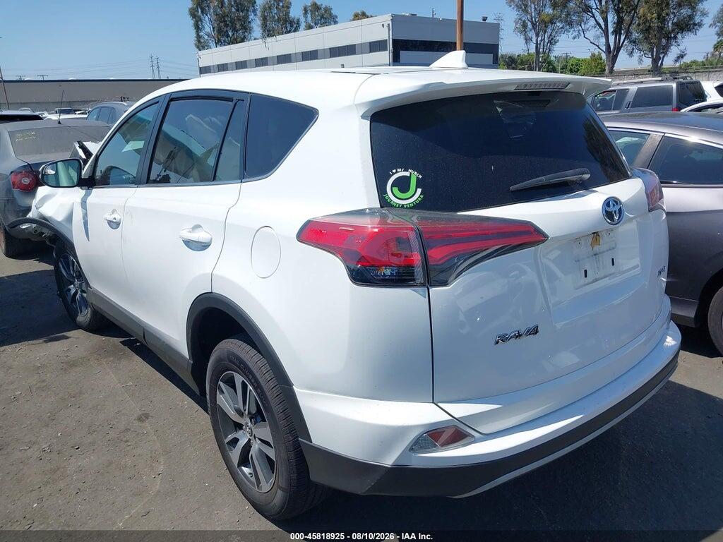 2T3WFREV6JW455028 2018 TOYOTA RAV4 photo no. 3