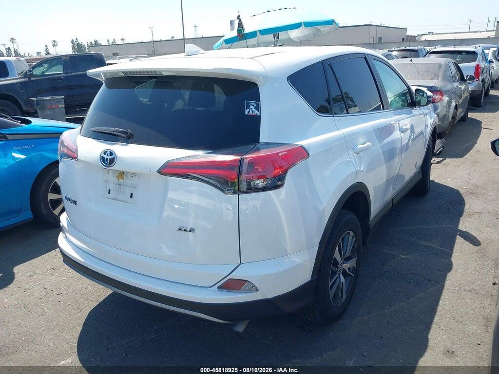 2T3WFREV6JW455028 2018 TOYOTA RAV4 photo no. 4