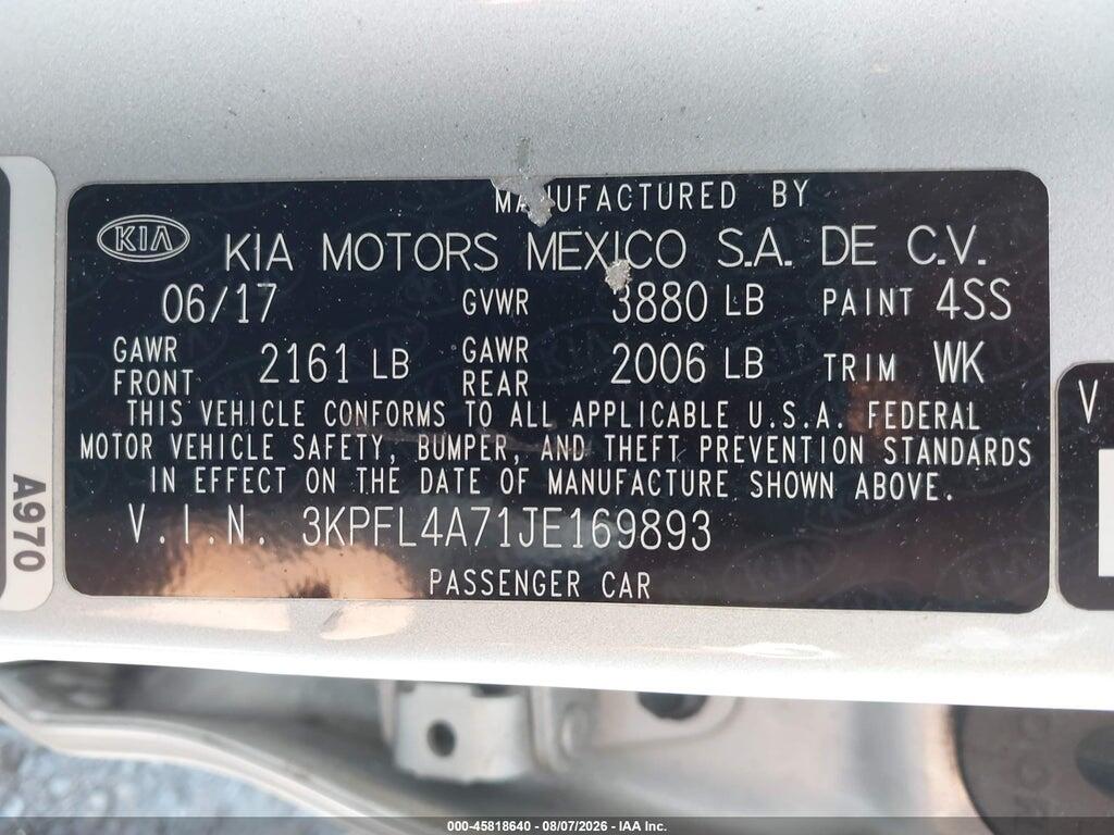 3KPFL4A71JE169893 2018 KIA FORTE photo no. 9