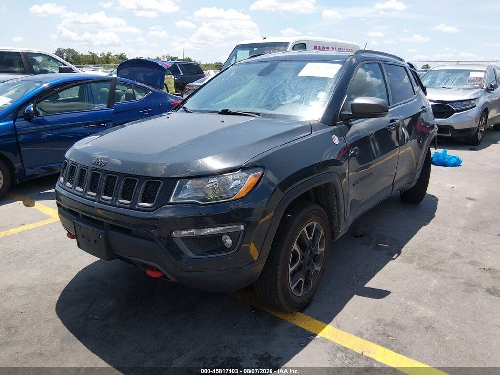 3C4NJDDB3JT483638 2018 JEEP COMPASS photo no. 2