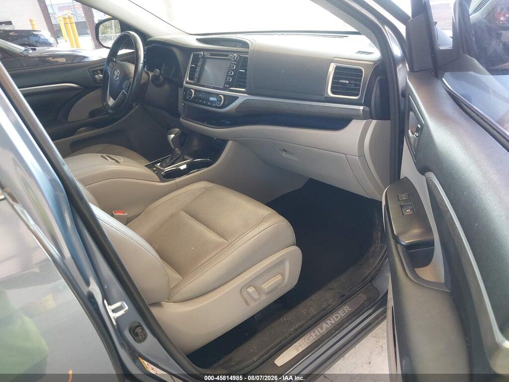 5TDDZRFHXJS499252 2018 TOYOTA HIGHLANDER photo no. 5