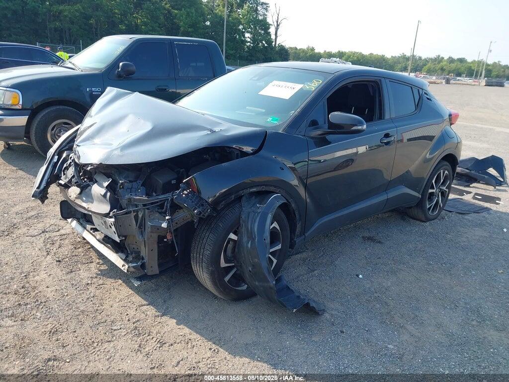NMTKHMBX2JR014742 2018 TOYOTA C-HR photo no. 2