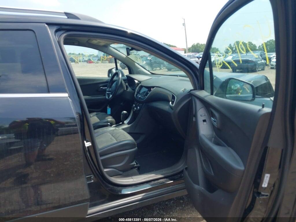 3GNCJLSB1JL153976 2018 CHEVROLET TRAX photo no. 5
