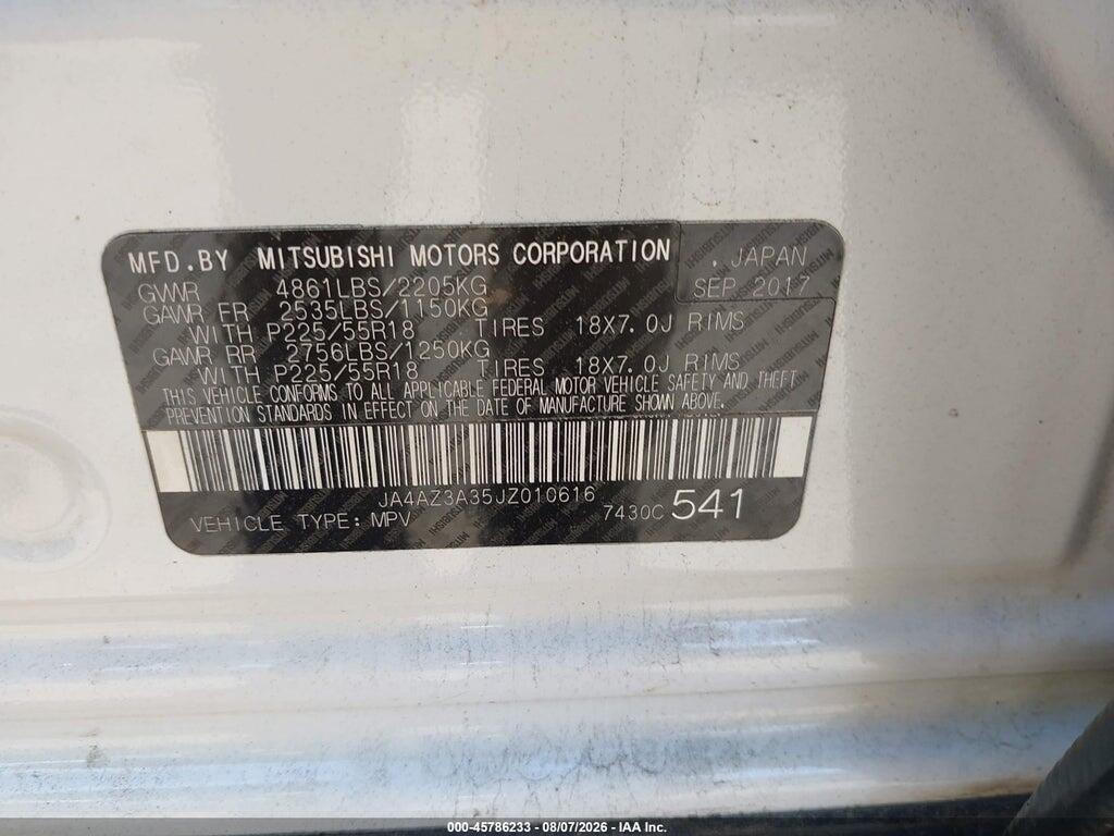 JA4AZ3A35JZ010616 2018 MITSUBISHI OUTLANDER photo no. 9