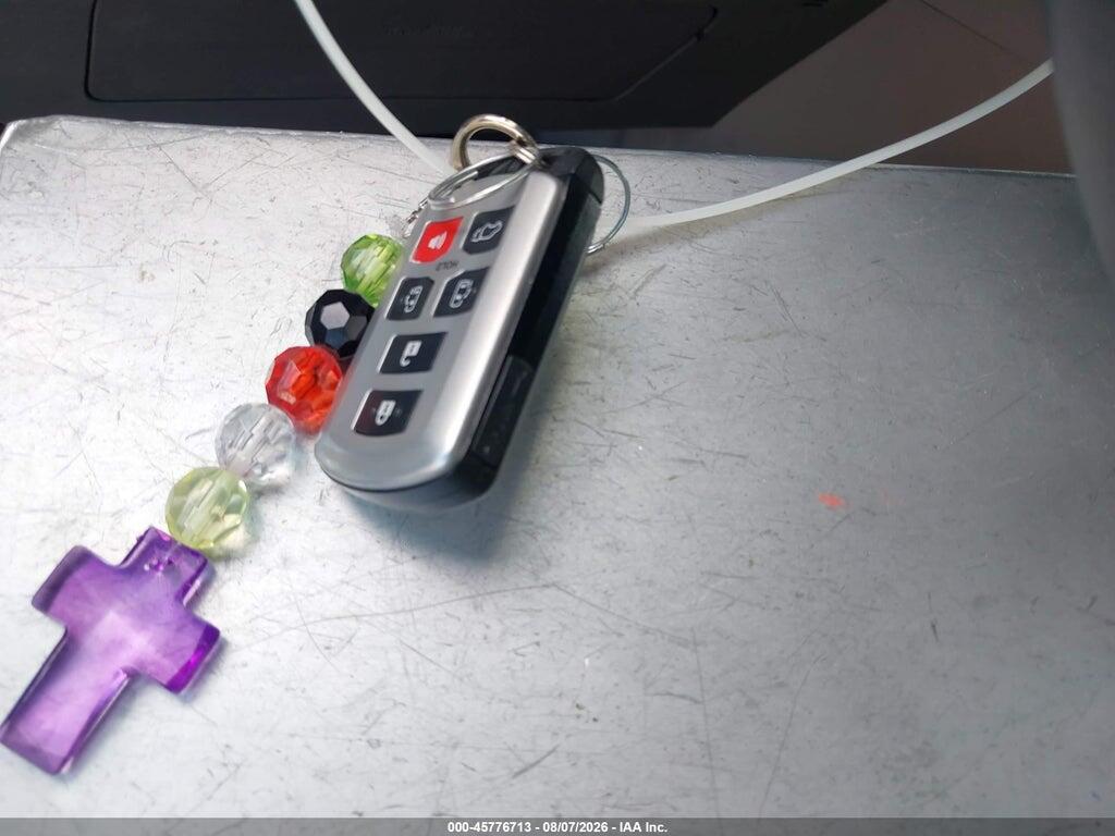 5TDYZ3DC3JS932612 2018 TOYOTA SIENNA photo no. 11