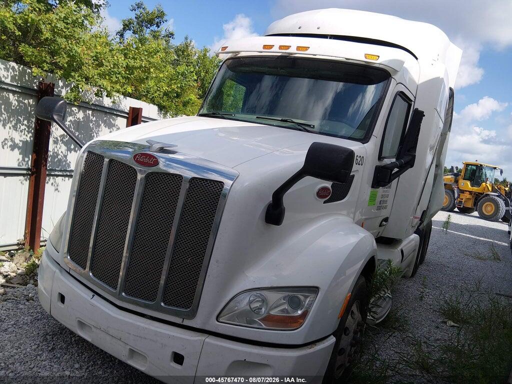 1XPBDP9X0JD452531 2018 PETERBILT 579 photo no. 2