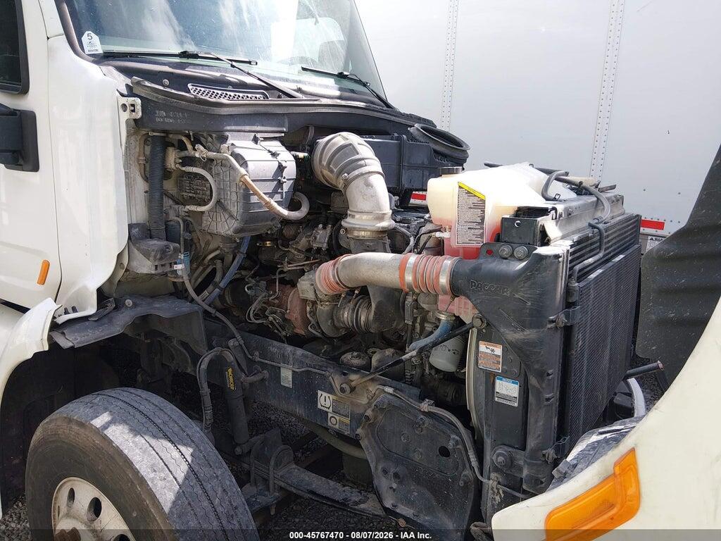 1XPBDP9X0JD452531 2018 PETERBILT 579 photo no. 9