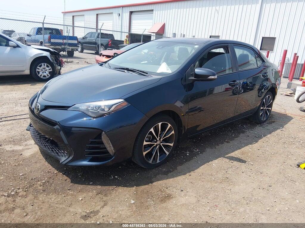 2T1BURHE2JC010022 2018 TOYOTA COROLLA photo no. 2