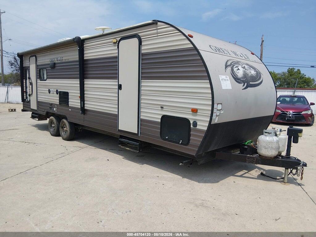 4X4TCKB24JK044176 2018 CHER GREY WOL photo no. 1