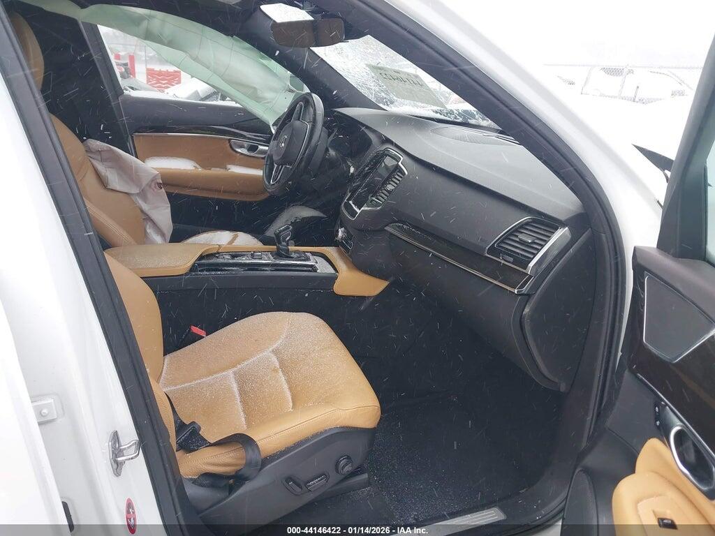 YV4A22PK8J1194397 2018 VOLVO XC90 photo no. 5
