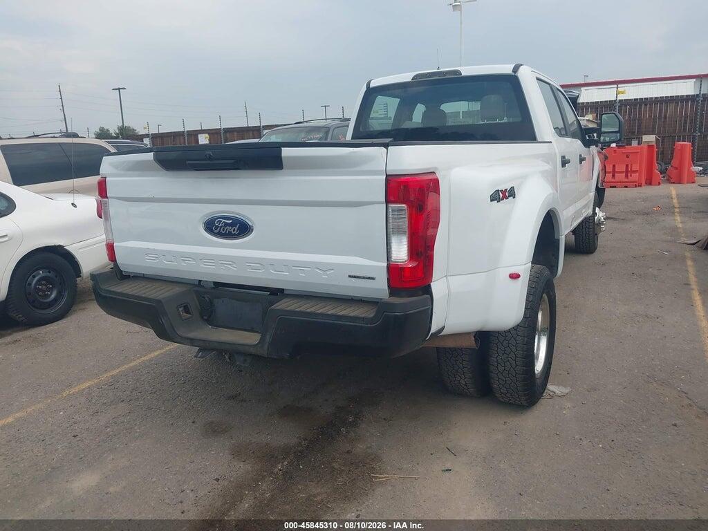 1FDWW3D64KEG56499 2019 FORD F-350 CREW CAB photo no. 4