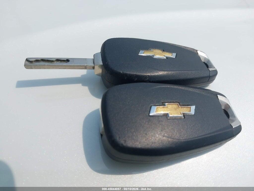 3GNCJKSB4KL154051 2019 CHEVROLET TRAX photo no. 11