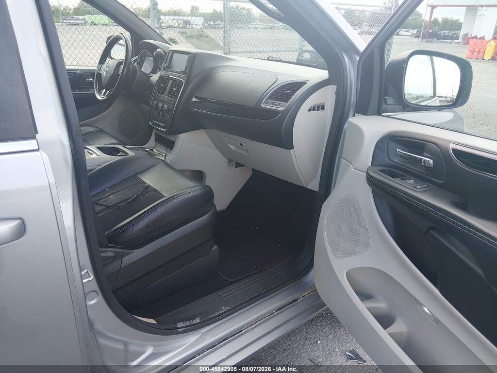 2C4RDGCG4KR735957 2019 DODGE GRAND CARAVAN photo no. 5