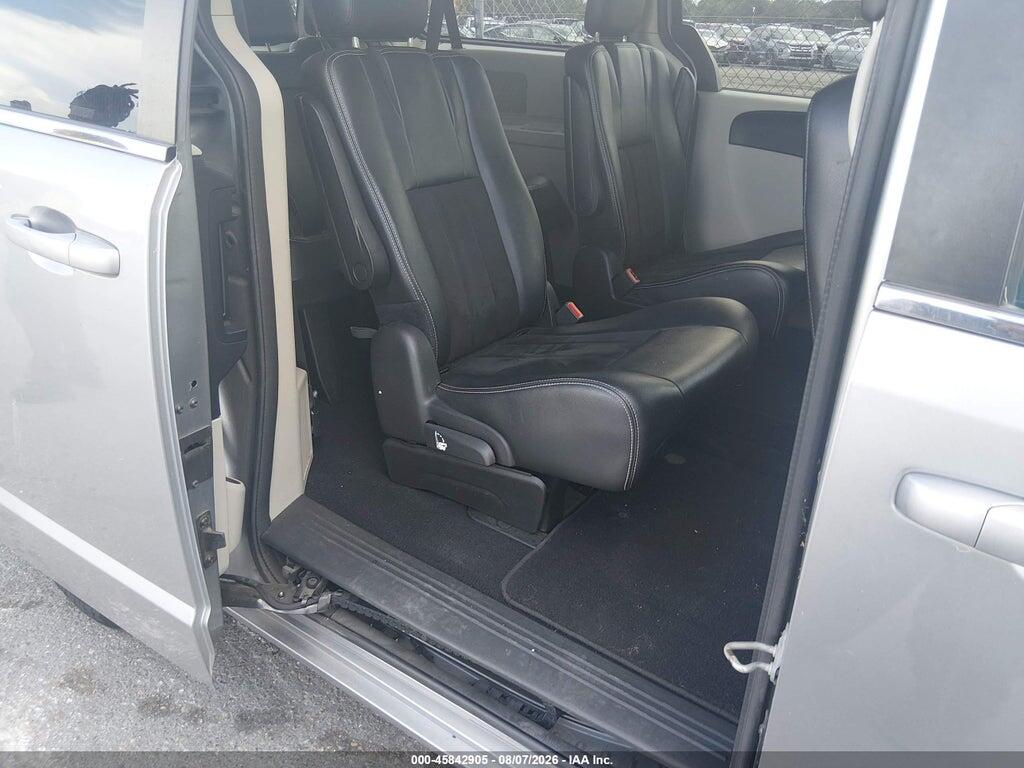 2C4RDGCG4KR735957 2019 DODGE GRAND CARAVAN photo no. 8