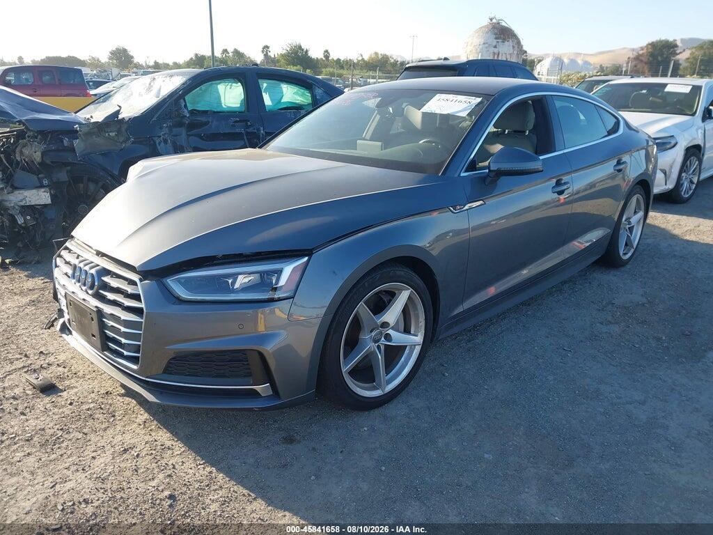 WAUENCF52KA070685 2019 AUDI A5 photo no. 2