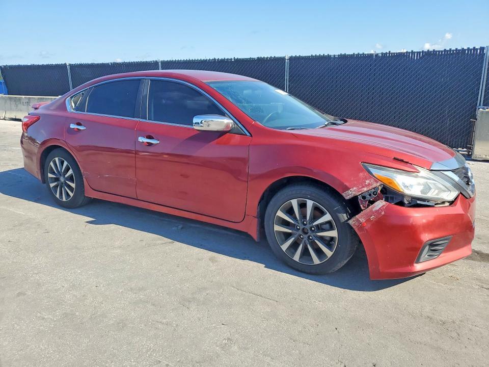 2016 NISSAN ALTIMA 2.5 SV — Фото 4 из 12