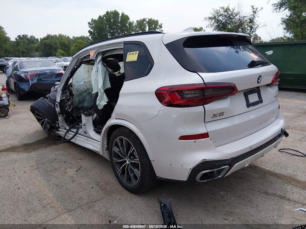 5UXCR6C54KLL01366 2019 BMW X5 photo no. 3