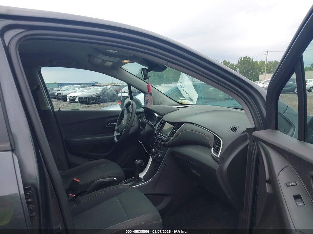 3GNCJNSB7KL184355 2019 CHEVROLET TRAX photo no. 5