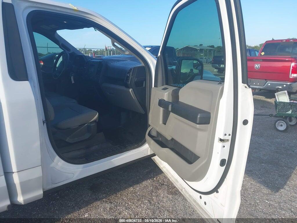 1FTMF1CB2KKD07177 2019 FORD F150 photo no. 5