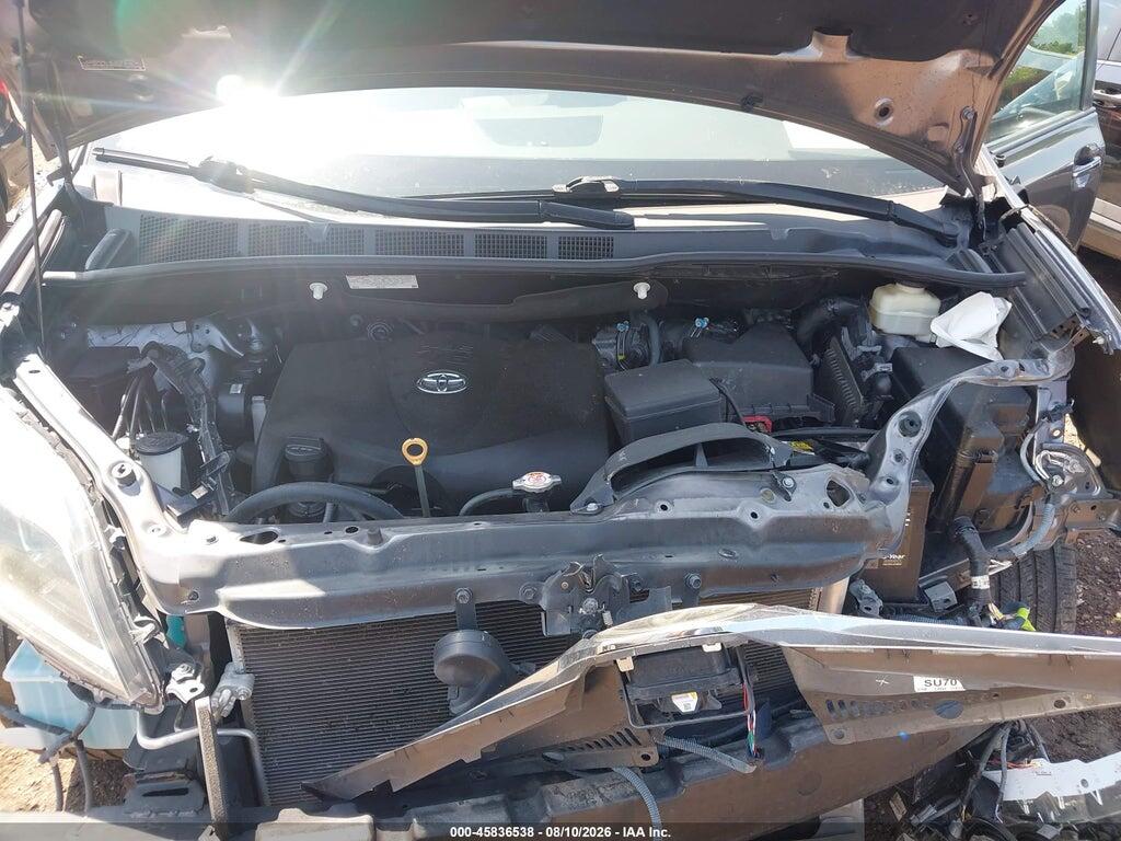5TDYZ3DC7KS971902 2019 TOYOTA SIENNA photo no. 10