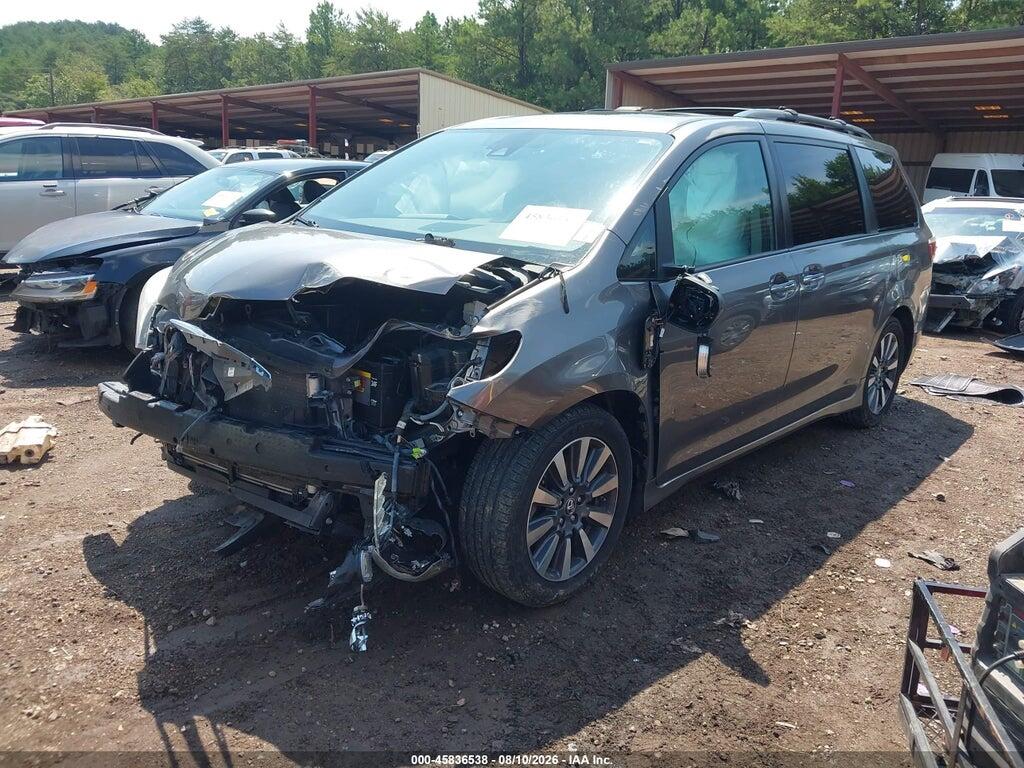 5TDYZ3DC7KS971902 2019 TOYOTA SIENNA photo no. 2