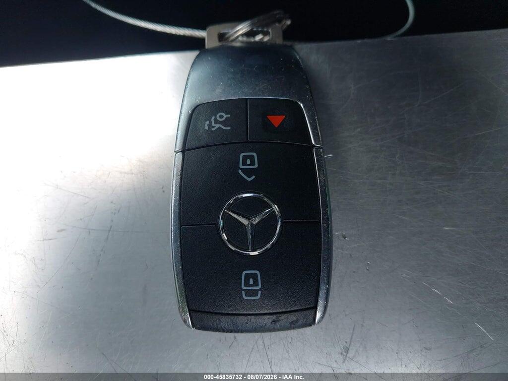 WDD3G4EB3KW019884 2019 MERCEDES-BENZ A 220 photo no. 11