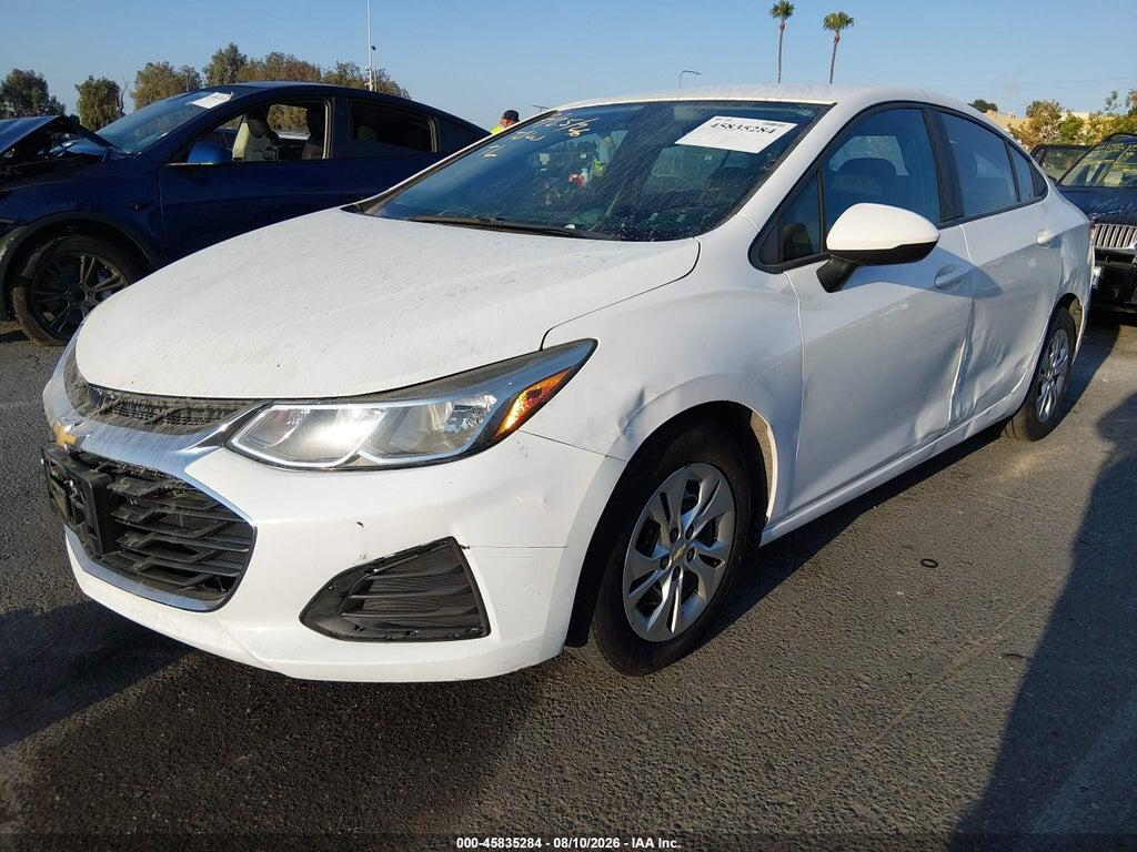 1G1BJ5SM3K7104147 2019 CHEVROLET CRUZE photo no. 2
