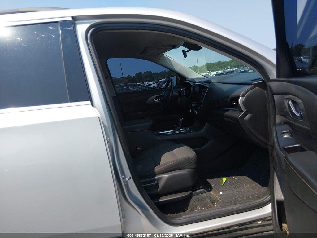 1GNERGKW3KJ264548 2019 CHEVROLET TRAVERSE photo no. 5