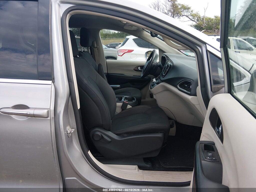 2C4RC1FG7KR528460 2019 CHRYSLER PACIFICA photo no. 5