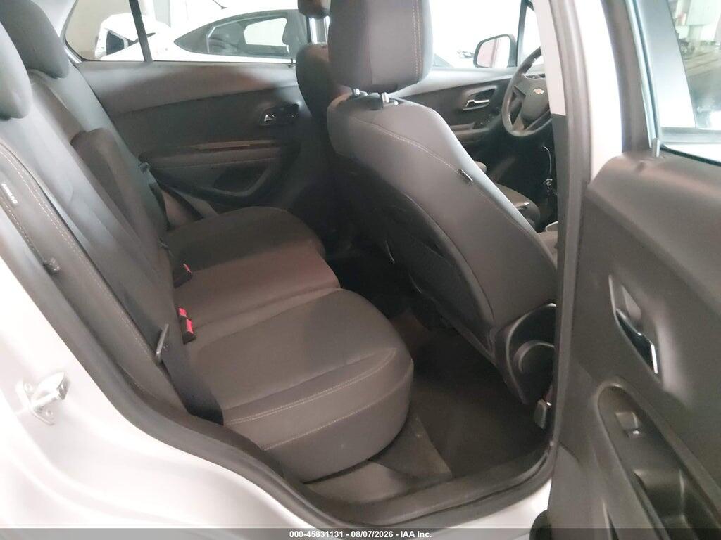 3GNCJNSB8KL211370 2019 CHEVROLET TRAX photo no. 8