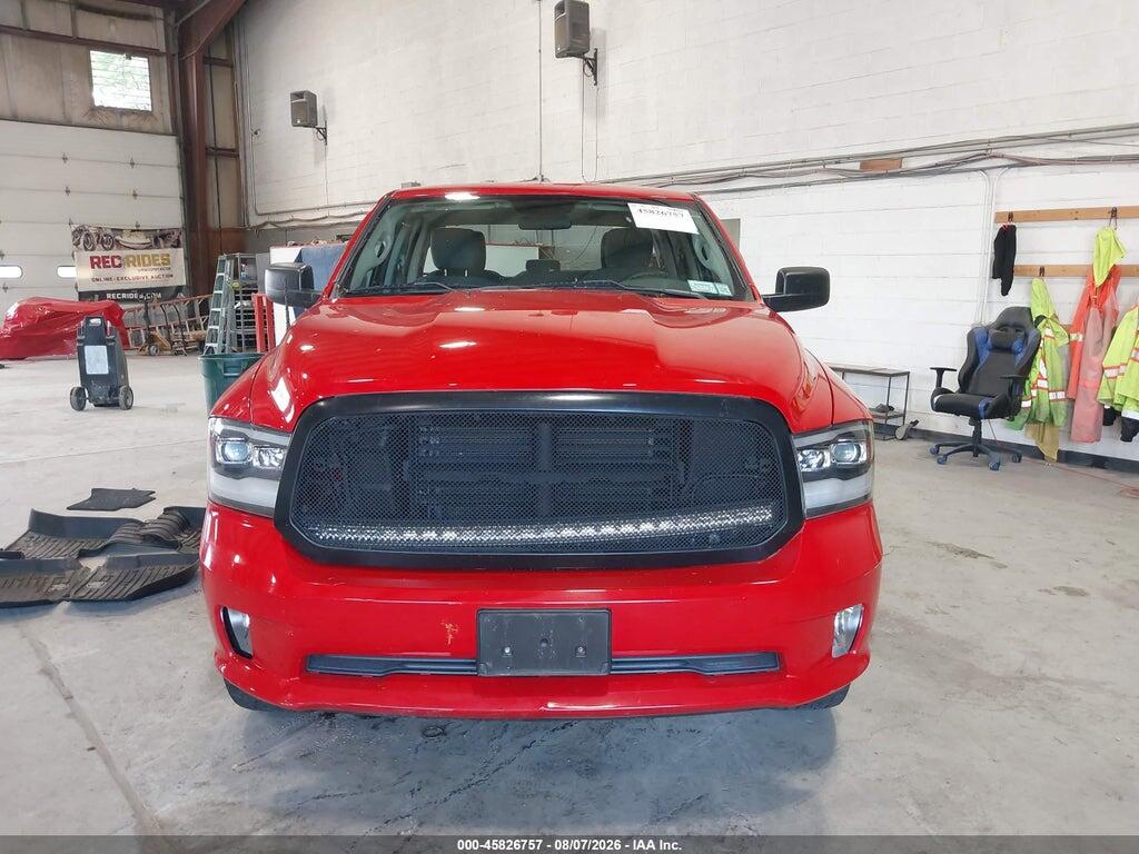 1C6RR7FG4KS577705 2019 RAM 1500 CLASSIC photo no. 12