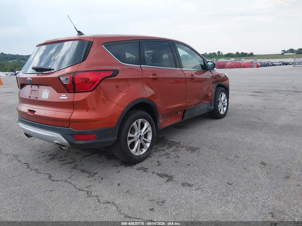 1FMCU0GD3KUC53296 2019 FORD ESCAPE photo no. 4