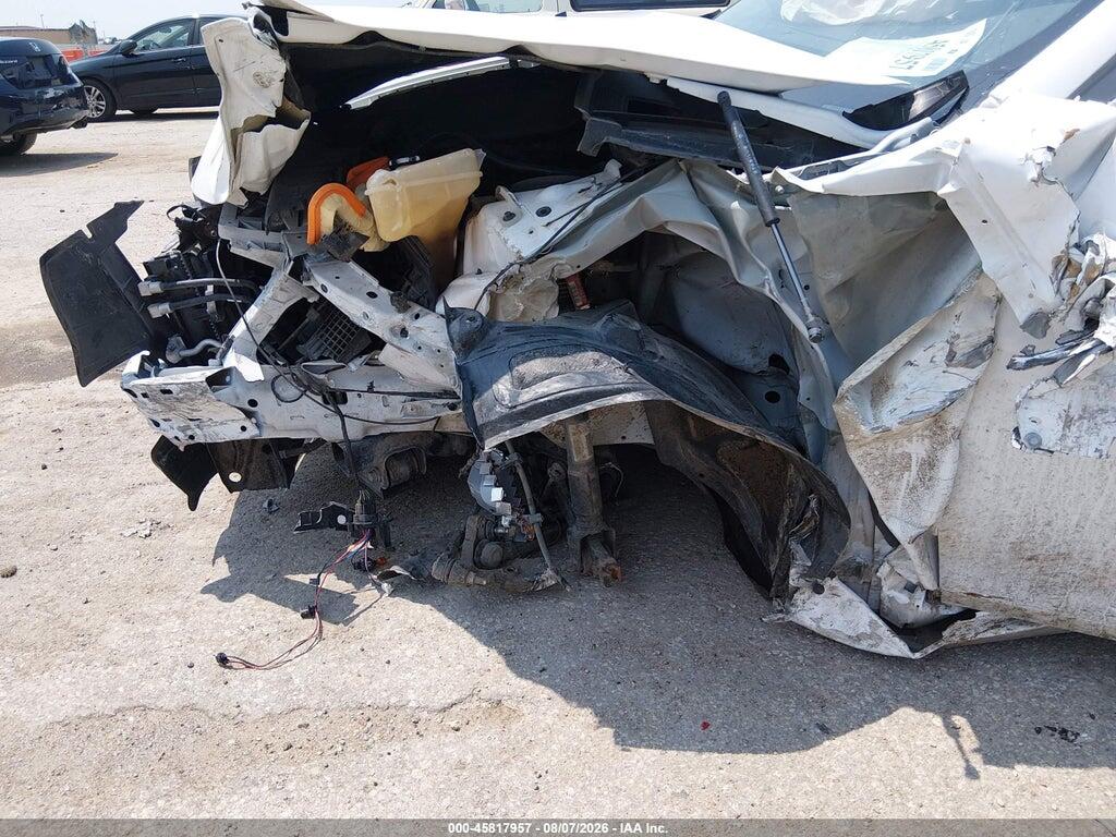 2C3CCAEG3KH585790 2019 CHRYSLER 300 photo no. 6