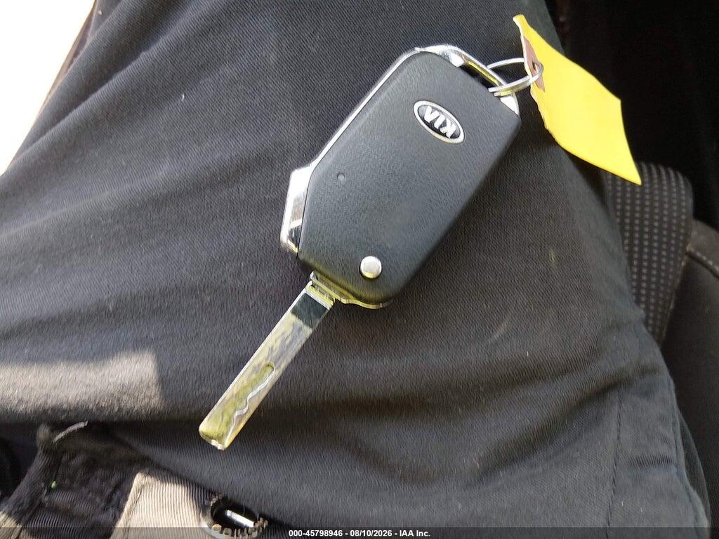 3KPF24AD4KE129043 2019 KIA FORTE photo no. 11