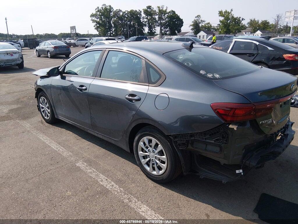 3KPF24AD4KE129043 2019 KIA FORTE photo no. 3