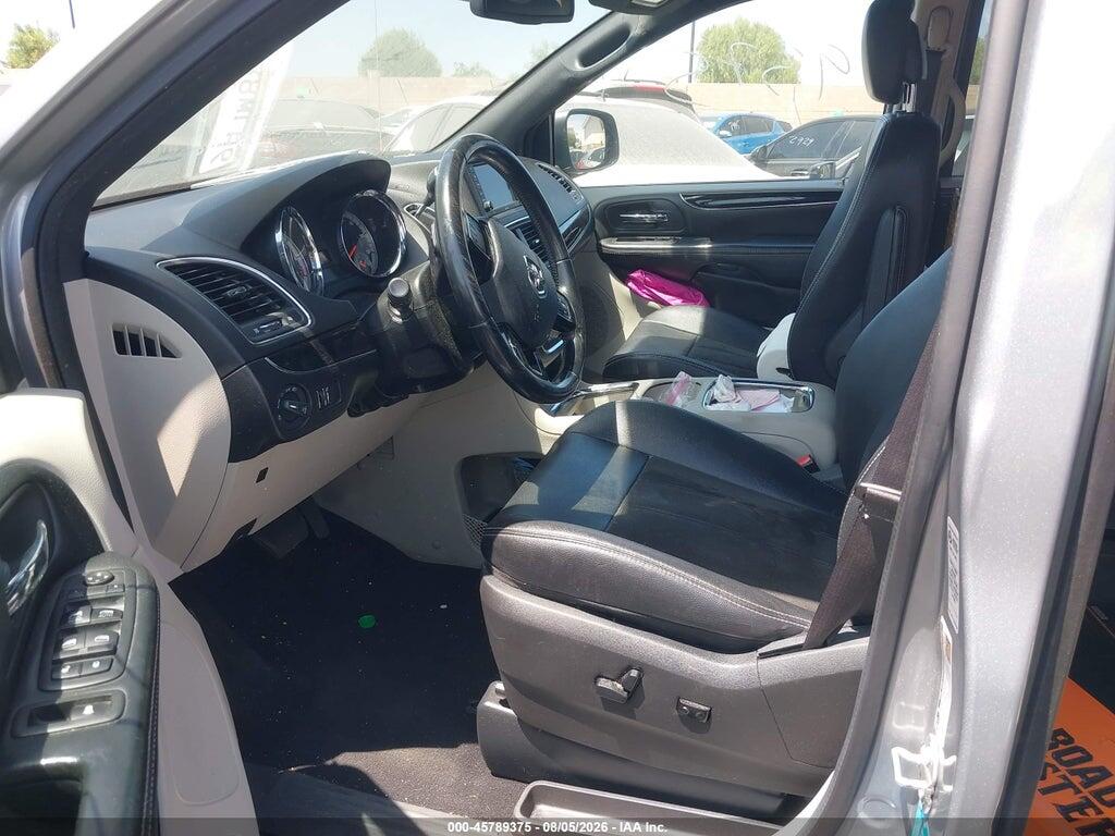2C4RDGCG0KR773704 2019 DODGE GRAND CARAVAN photo no. 5