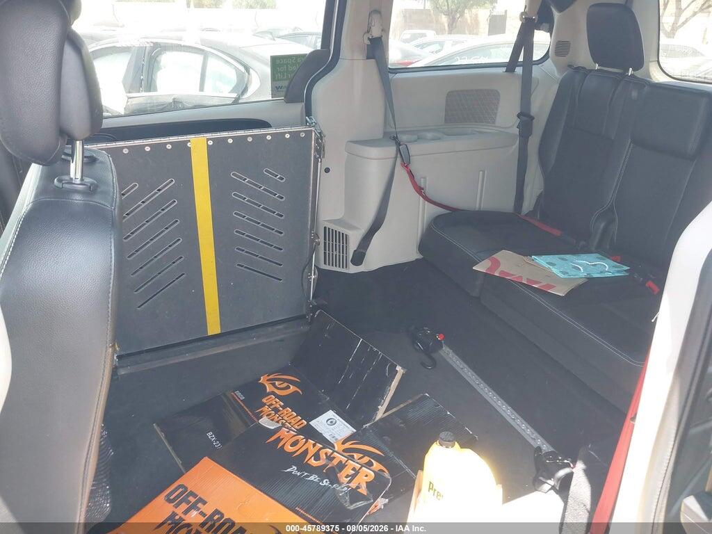 2C4RDGCG0KR773704 2019 DODGE GRAND CARAVAN photo no. 8
