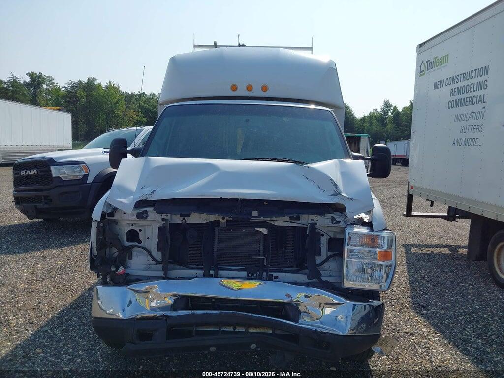 1FDWE3F66KDC06228 2019 FORD E-350 CUTAWAY photo no. 12